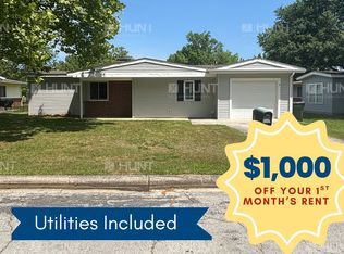 8 Washington Dr, Havelock, NC 28532
