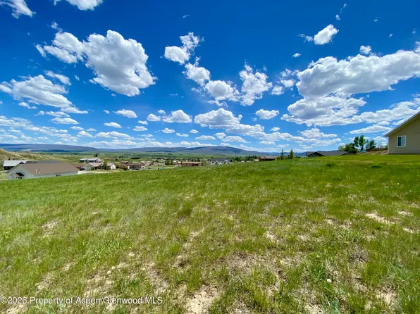1158 Bissell Cir, Meeker, CO 81641