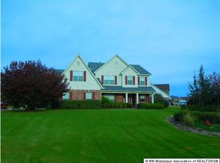 4024 Forest Hill Rd S, Olive Branch, MS 38654