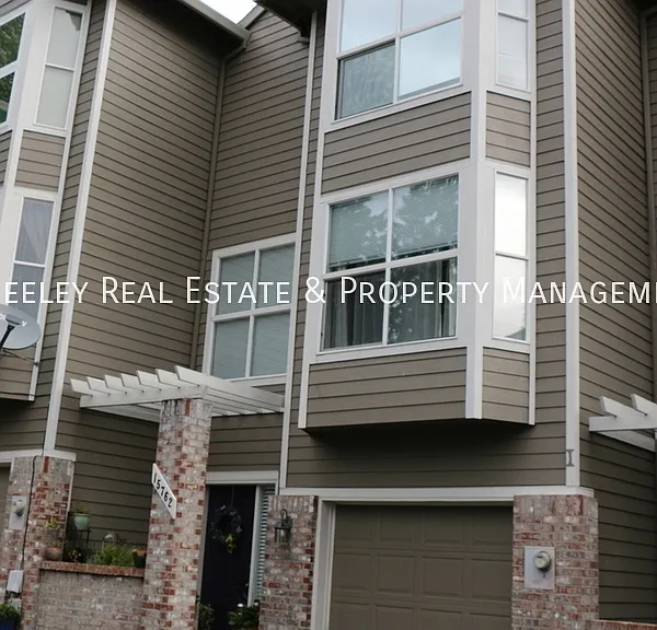 15762 SW Flagstone Dr — Photo 2