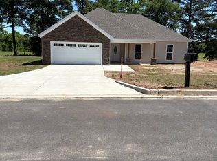1204 22nd Pl, Valley, AL 36854