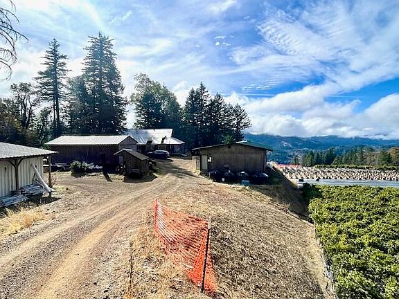 4th image of 20/ACRE S Burr Valley Rd