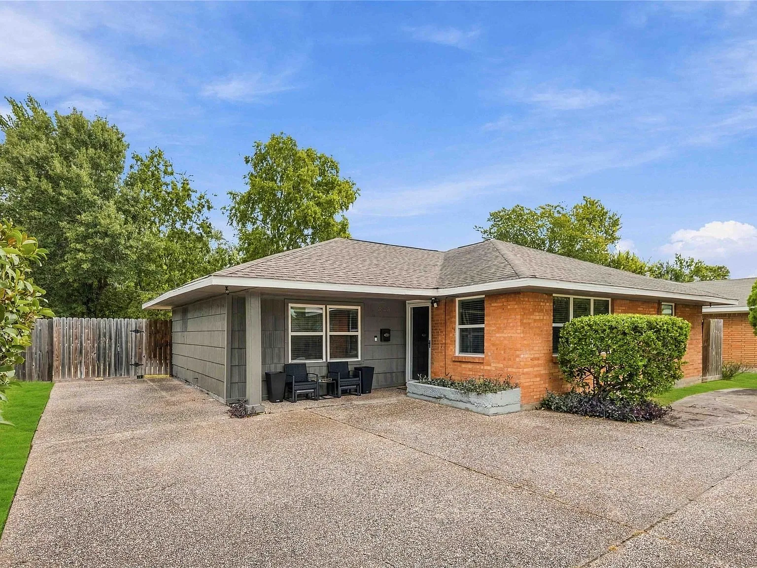 3 bed, 2.0 bath, 1316 sqft, $1,950 — Photo 2