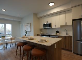 7219 Sharon Ave #2C, Niagara Falls, ON L2G5W7