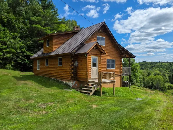 411 Gilfillan Road, Ryegate, VT 05042