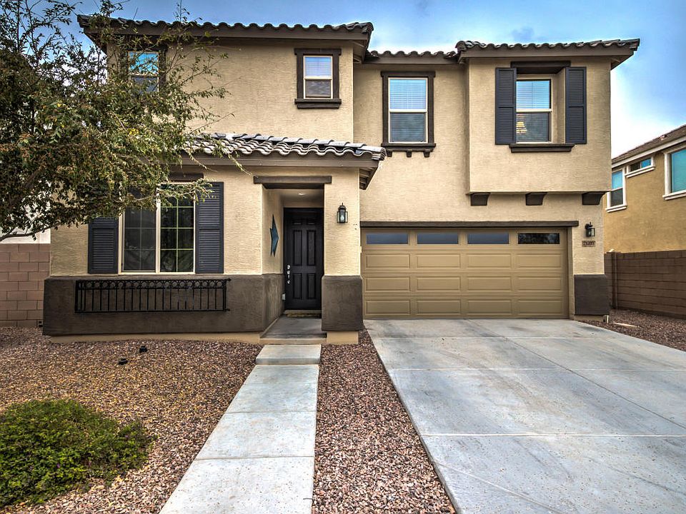 1st image of 21039 E Creekside Dr