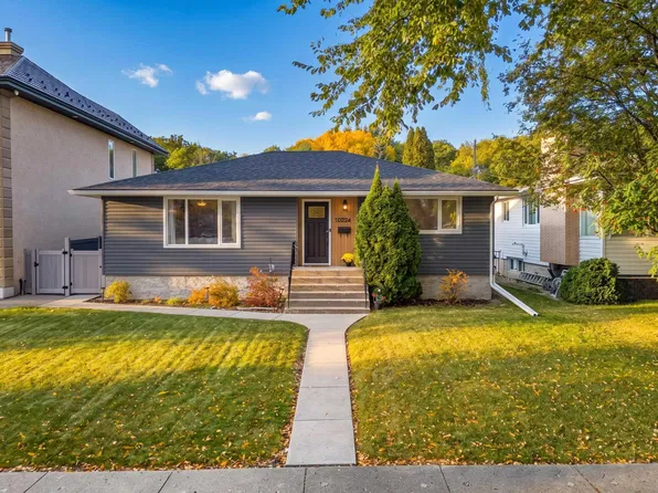10224 82nd St NW, Edmonton, AB T6A 3M3