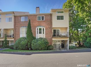 Forest Manor, Stamford, CT 06901