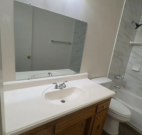 3239 — Photo 7