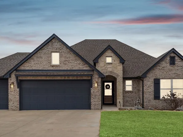2400 W King Ln, Claremore, OK 74019