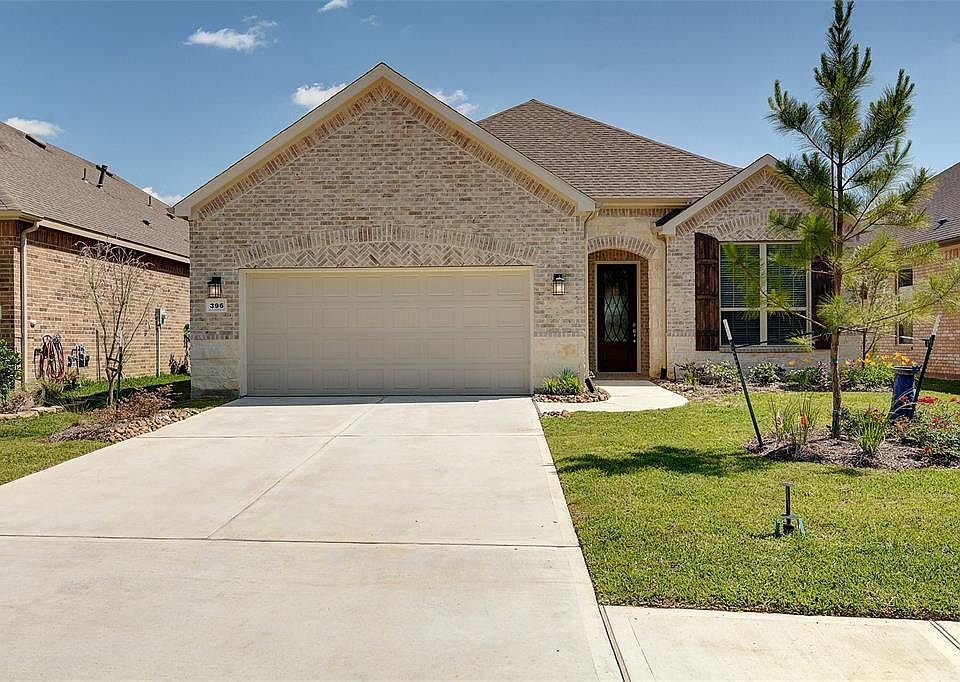 1st image of 396 Connemara Dr