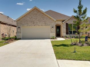 396 Connemara Dr, The Woodlands, TX 77382