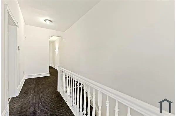 Photo 2 of 23 - 5130 Kensington Ave #2F - Saint Louis, MO Building Photo - 5130 Kensington Ave #2F