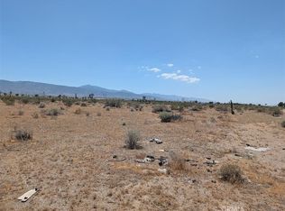 3 Dos Palmas Rd, Pinon Hills, CA 92372
