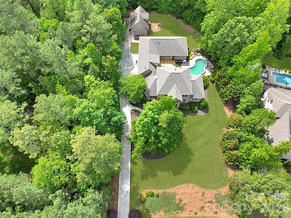 4th image of 1023 Trinity Ridge Pkwy