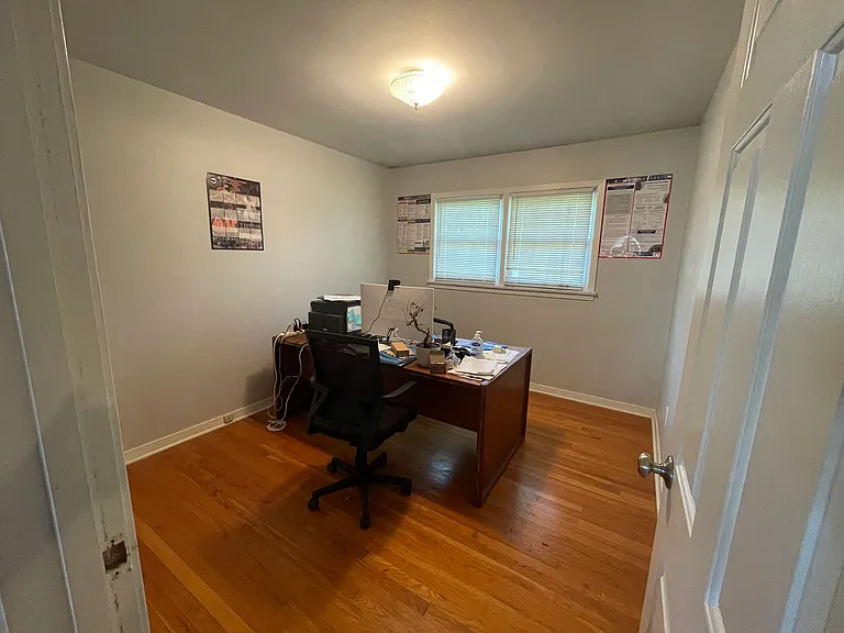 8224 Garfield Ave — Photo 7
