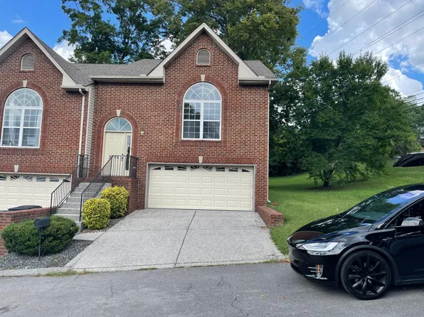 5772 Amalie Dr, Nashville, TN 37211