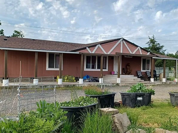 2840 Valley Creek Rd NW, Salem, OR 97304
