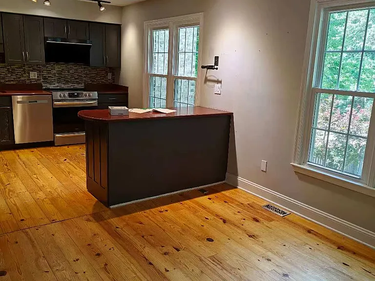 9630 Hillock Ct — Photo 24