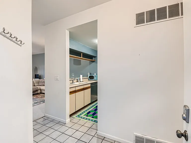 3280 47th St #108B — Photo 7