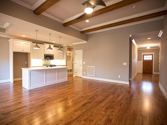 2nd image of 2612 Wendell Way