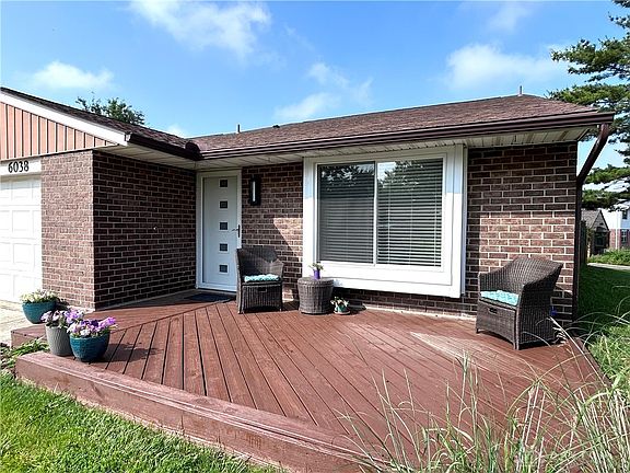 5th image of 6038 Brown Deer Pl