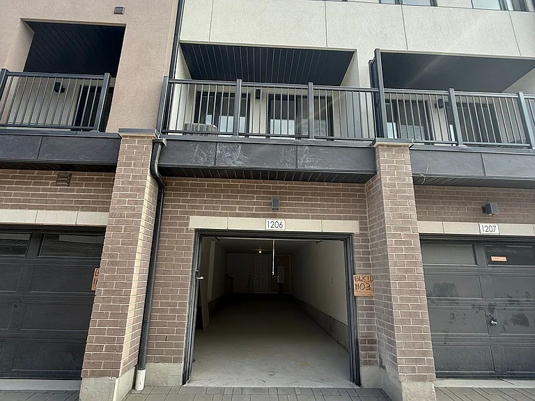 1695 Dersan St E #1206 — Photo 23