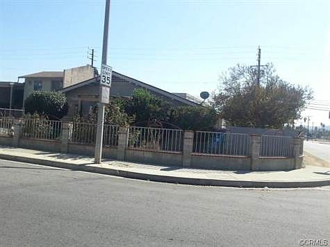 2nd image of 1290 W 2nd St