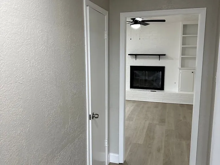 2606 NE Lake Ave — Photo 9