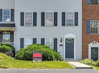 278 Point Cir, York, PA 17406