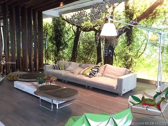 4th image of 1010 Brickell Ave Unit 3310