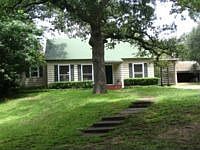 1st image of 1122 Sycamore Ave