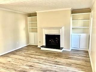 2nd image of 603 Park Ridge Cir