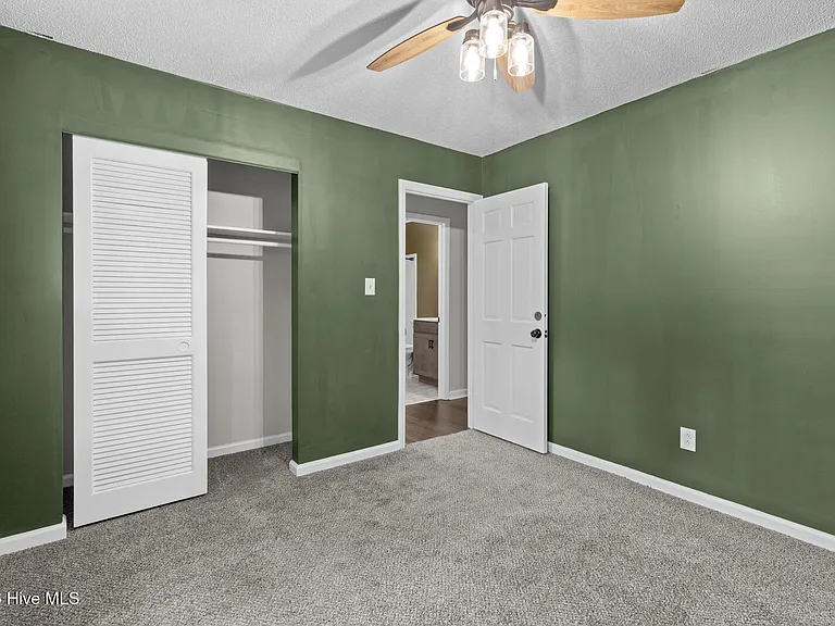 605 Winchester Rd — Photo 18