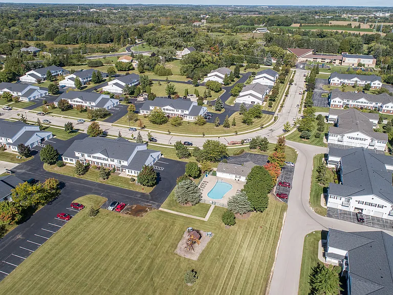 Arrowhead Apartments — Photo 10