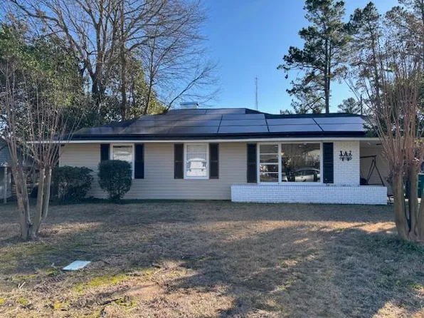 929 Dexter St NE, Aiken, SC 29801