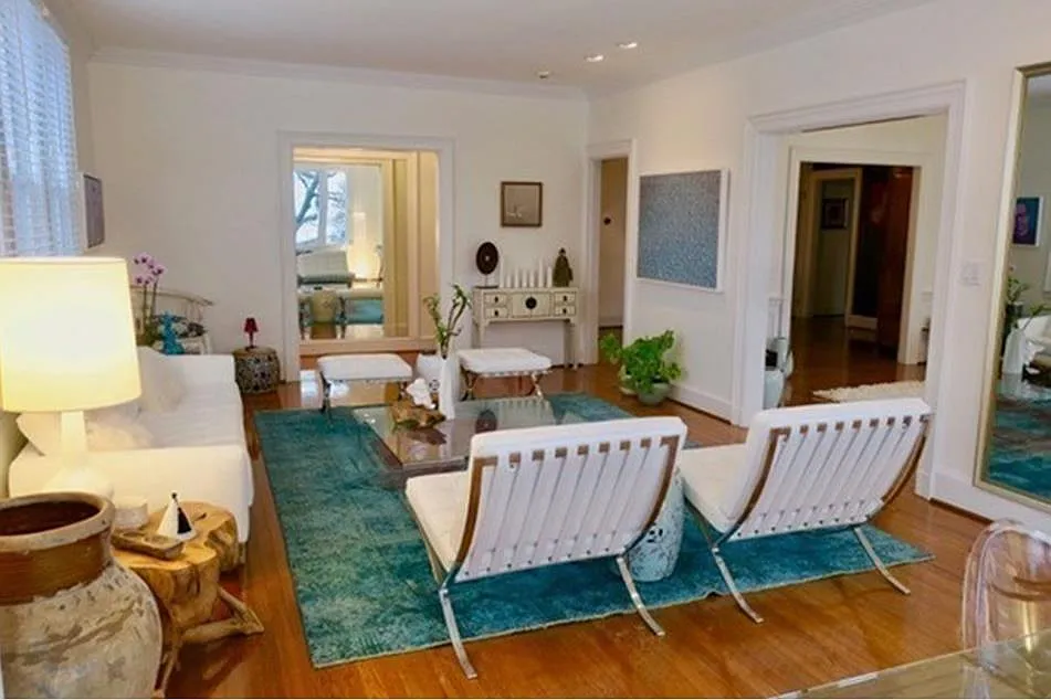 4 bed, 3512 sqft, $10,800 — Photo 3