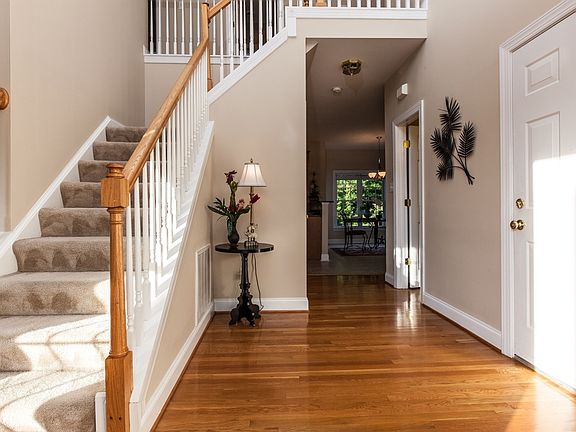 2nd image of 10408 Toston Ln