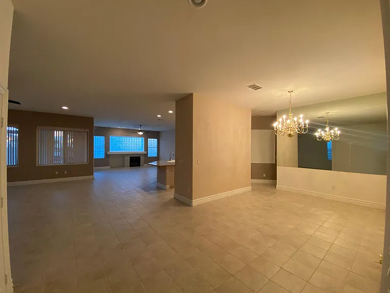 386 Apple River Ct — Photo 7