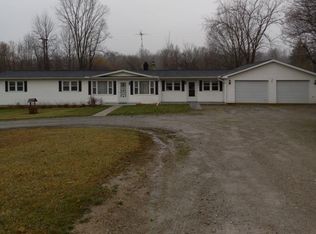 2892 E Dryden Rd, Metamora, MI 48455