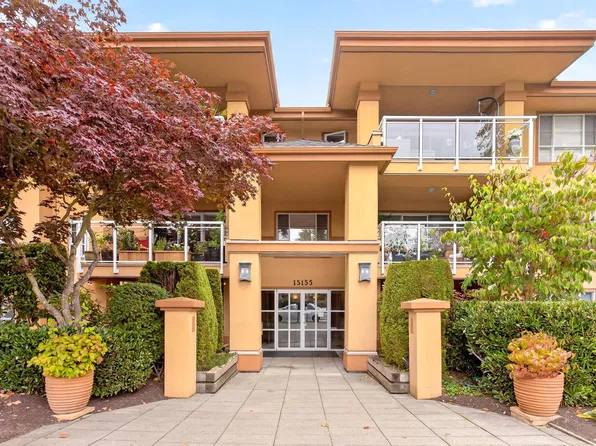 15155 22nd Ave #208, Surrey, BC V4A 9T4