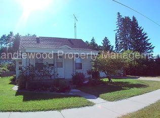 2736 Water St, Stevens Point, WI 54481