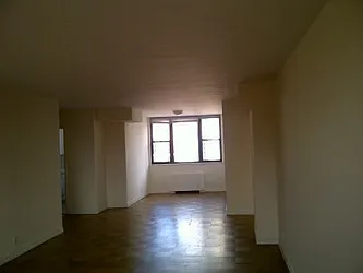 Rented by Classic Marketing- 530 Park1