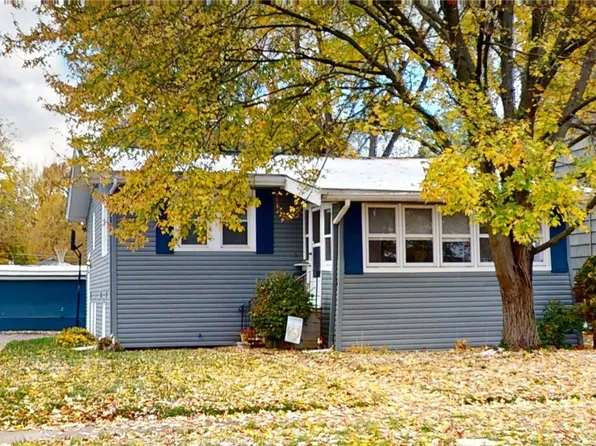 4234 W 226th St, Fairview Park, OH 44126