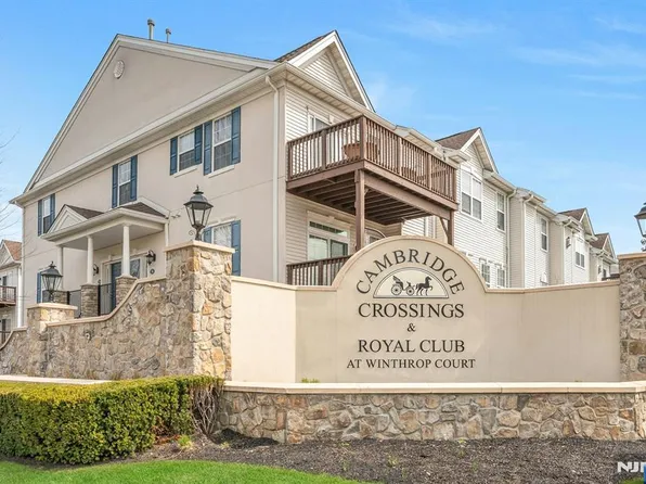 1107 Wickham Ter #374, Clifton, NJ 07013