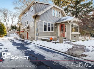 411 E Green Tree Rd, Fox Pt, WI 53217