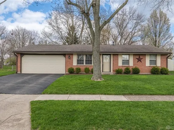 6641 Sunnyhills Dr, Englewood, OH 45322