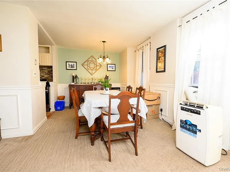 4 Sadore Ln #3J — Photo 6