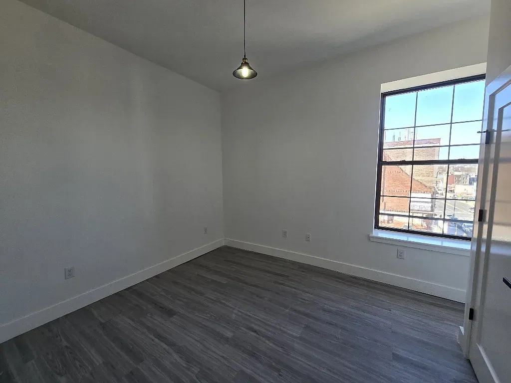 2 bed, $2,399 — Photo 3