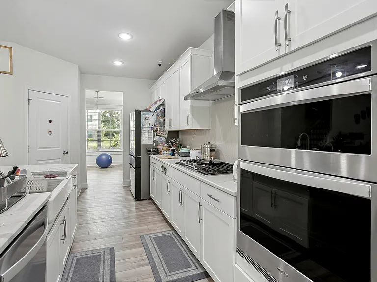 7925 Tiberon Pkwy #0 — Photo 7
